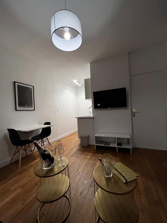 Les Locations Isahora: Studio près du Château d'Eu et des Falaises Eu (Seine-Maritime) Exterior photo