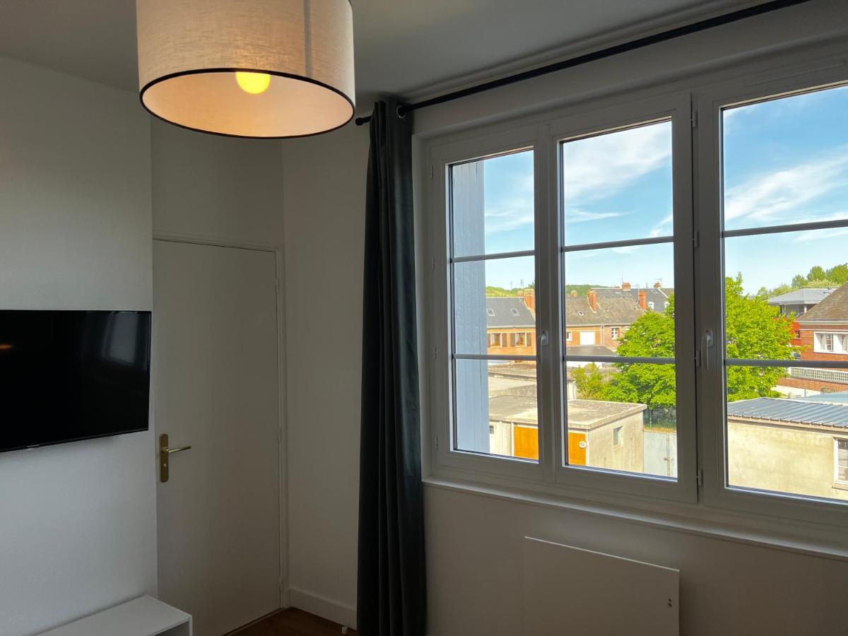 Les Locations Isahora: Studio près du Château d'Eu et des Falaises Eu (Seine-Maritime) Exterior photo